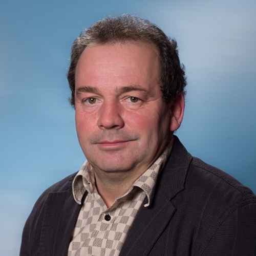 Bernhard Simanowski